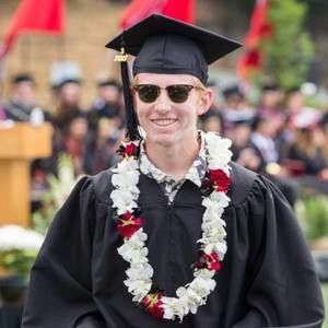 Meet your Posher, Dustin